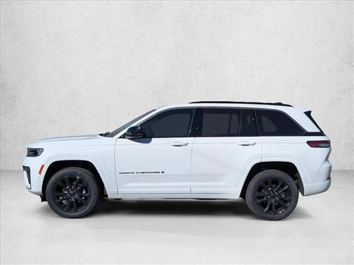 Bright White Clearcoat 2026 Jeep Grand Cherokee Limited