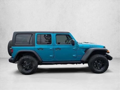 Bikini Pearl Coat 2024 Jeep Wrangler 4xe Willys