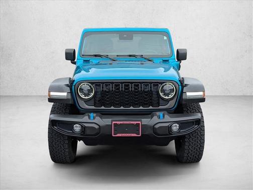 Bikini Pearl Coat 2024 Jeep Wrangler 4xe Willys
