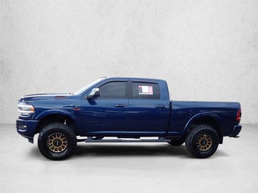 Patriot Blue Pearlcoat 2022 RAM 2500 Laramie Crew Cab 4x4 6'4' Box