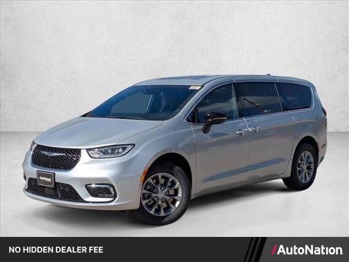Silver Mist Clearcoat 2026 Chrysler Pacifica Limited