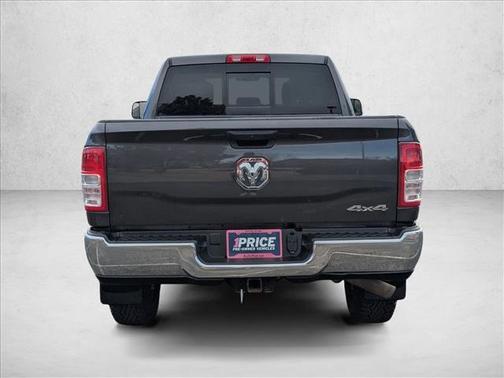 2021 RAM 2500 Tradesman Crew Cab 4x4 6'4' Box