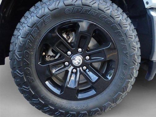 Bright White Clearcoat 2021 RAM 1500 Laramie