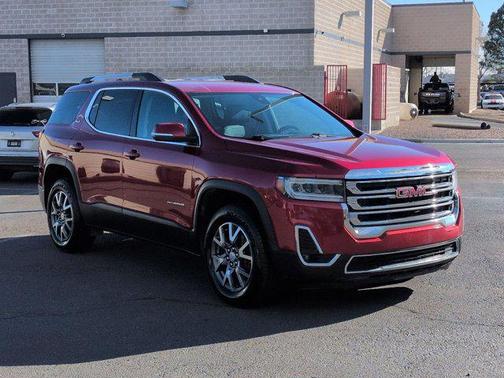 2023 GMC Acadia AWD SLT