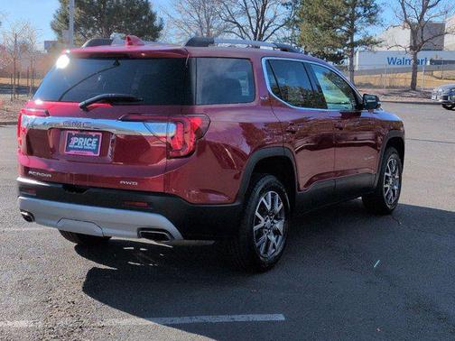 2023 GMC Acadia AWD SLT