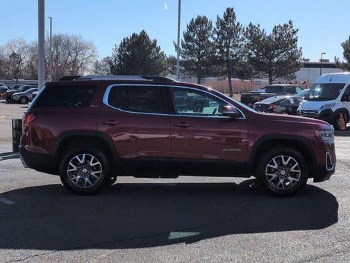 2023 GMC Acadia AWD SLT
