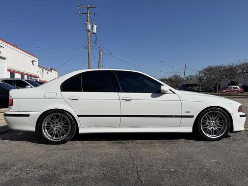 Alpine White 2003 BMW M5 Base