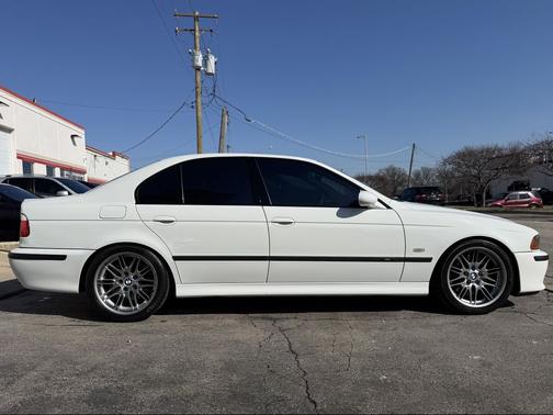 Alpine White 2003 BMW M5 Base