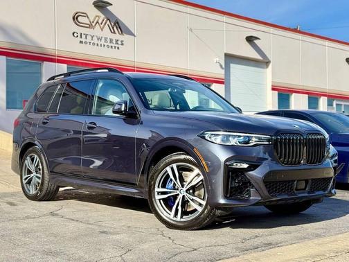 2020 BMW X7 M50i