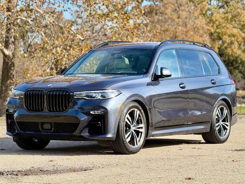 2020 BMW X7 M50i