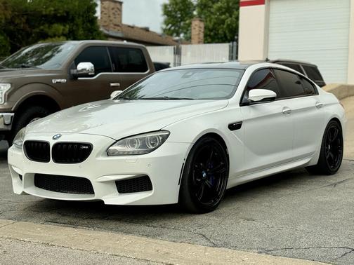 Alpine White 2014 BMW M6 Base