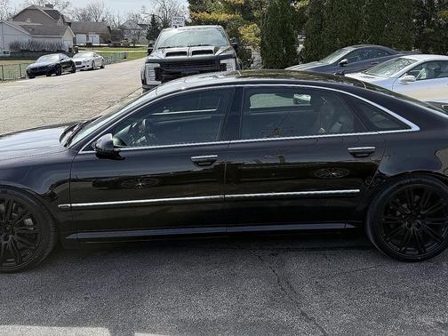 Brilliant Black 2007 Audi A8 W12