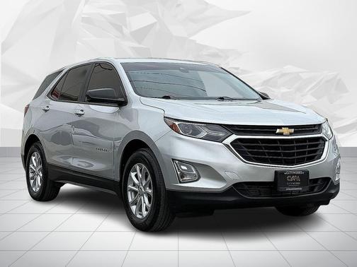 Silver Ice Metallic 2020 Chevrolet Equinox LS