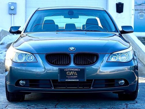 2004 BMW 530 Base
