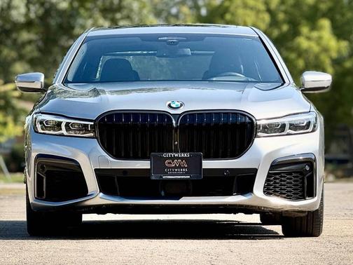 2020 BMW 750 i xDrive