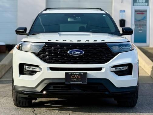 2023 Ford Explorer ST-Line