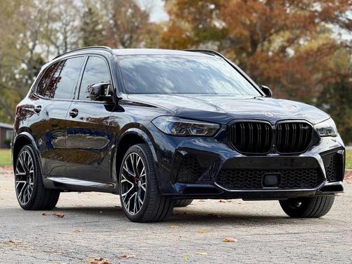 2022 BMW X5 M Base