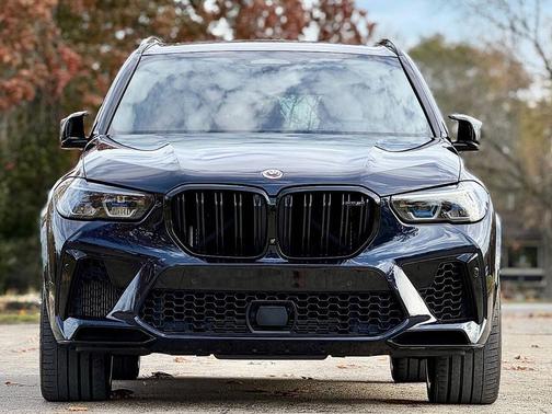 2022 BMW X5 M Base