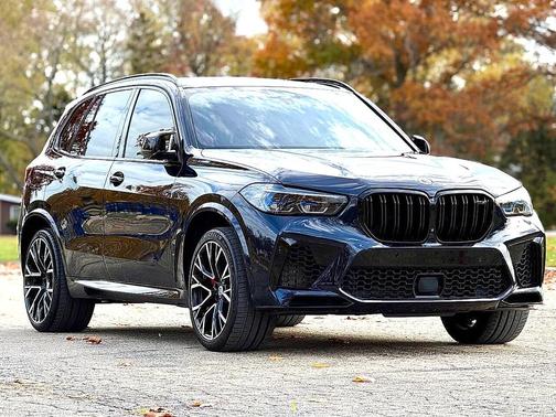2022 BMW X5 M Base