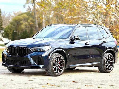 2022 BMW X5 M Base