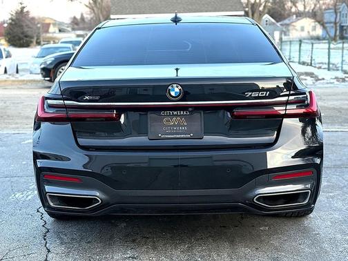 2020 BMW 750 i xDrive