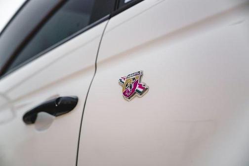 2015 FIAT 500 Abarth