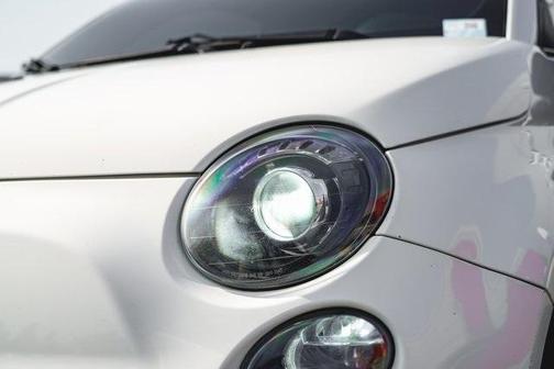 2015 FIAT 500 Abarth