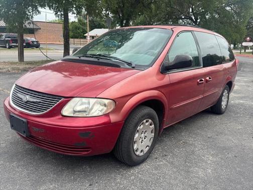 2003 Chrysler Town & Country LX