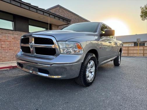 2019 RAM 1500 SLT