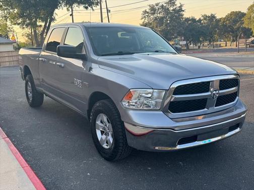 2019 RAM 1500 SLT