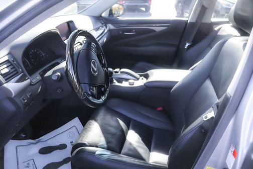 2017 Lexus LS 460 Base