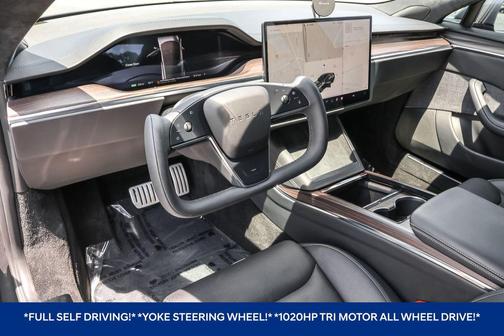 2021 Tesla Model S Plaid