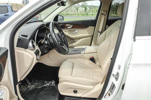 2022 Mercedes-Benz GLC 300 Base 4MATIC