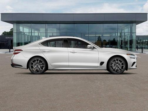 2026 Genesis G70 2.5T Standard