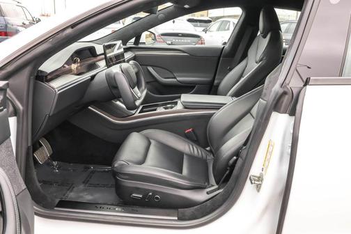 2022 Tesla Model S Base