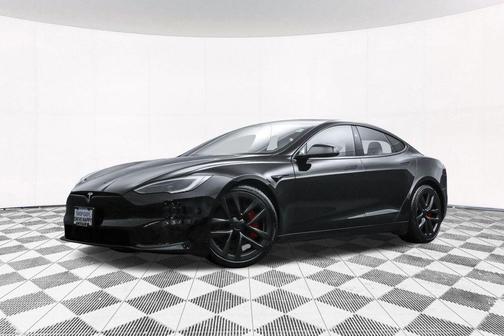2023 Tesla Model S Plaid