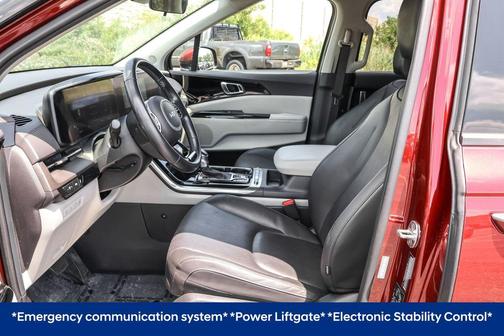 2023 Kia Carnival SX