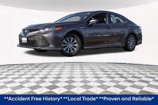 2018 Toyota Camry Hybrid LE
