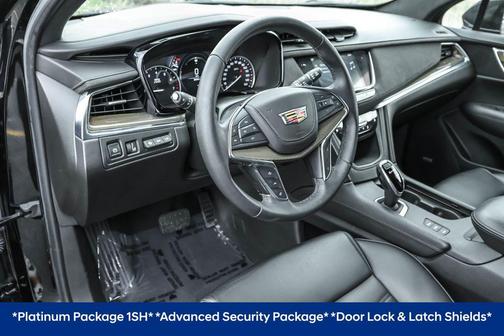 2018 Cadillac XT5 Platinum