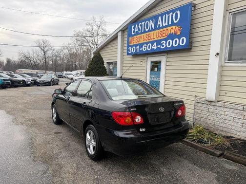 2004 Toyota Corolla LE