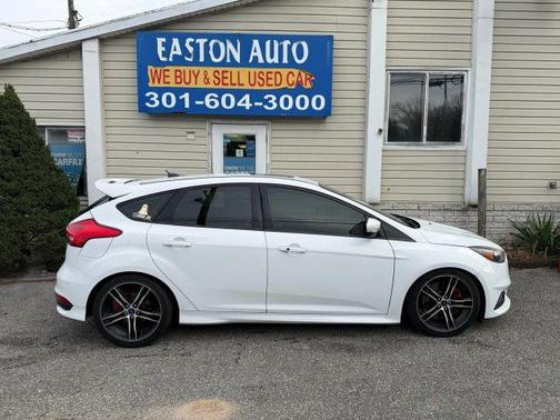 2016 Ford Focus ST Base