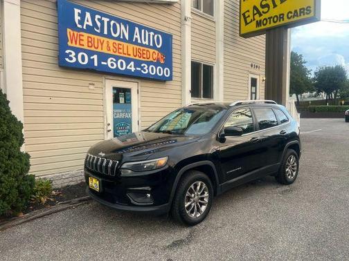 Black 2019 Jeep Cherokee Latitude Plus