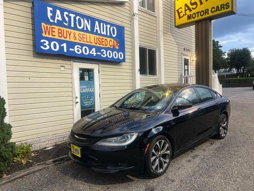 2015 Chrysler 200 S