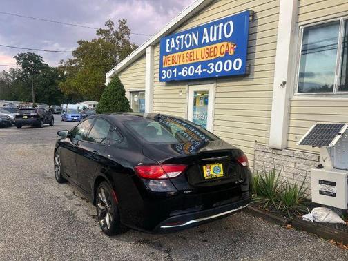 2015 Chrysler 200 S