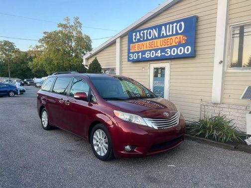 2013 Toyota Sienna XLE