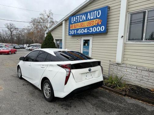 2018 Toyota Prius Two