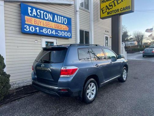 2013 Toyota Highlander SE