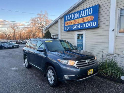 2013 Toyota Highlander SE