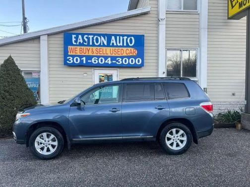 2013 Toyota Highlander SE