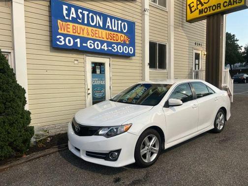 2014 Toyota Camry SE